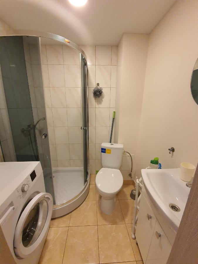 Taikos Studio Klaipėda Exteriör bild